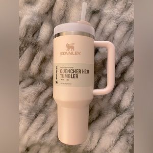 Stanley Quencher H2.0 FlowState Tumbler (40oz, Rose Quartz 2.0)